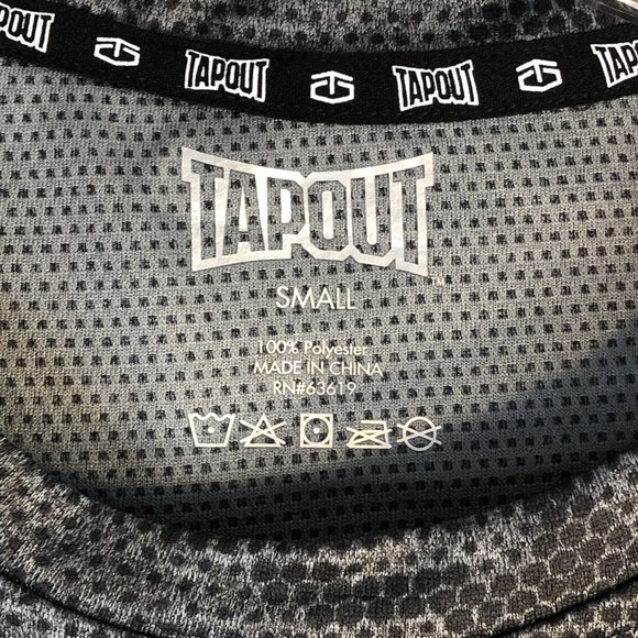 TAPOUT Shirt Men's Small Wrestling Black Logo MMA WWE TPM216B Moisture Wicking - Picture 5 of 10